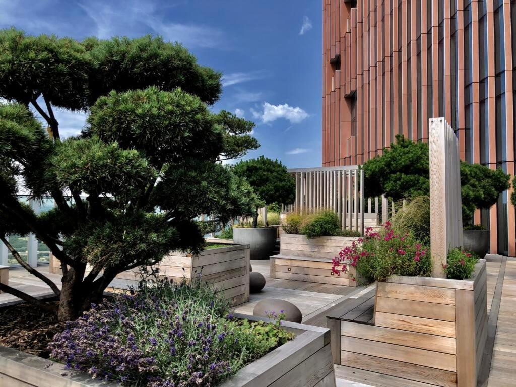 דירות לונדון Manhattan Loft Gardens, Stratford מראה חיצוני תמונה